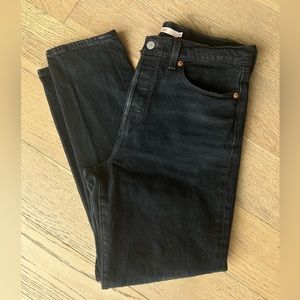 Levi’s Wedgie Fit Ankle Jeans, Size 29 in Black 🖤